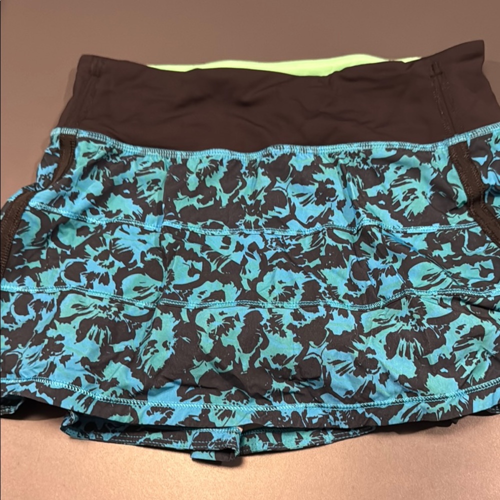 lululemon athletica Black and Blue Mini Skirt